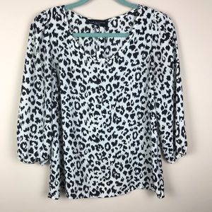 ⚡️3/$15⚡️ Peach Love California Cheetah Blouse